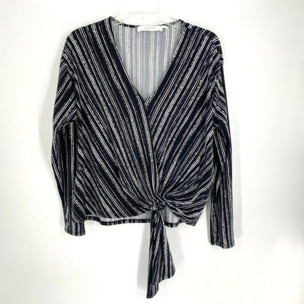 Astr the Label Womens Tie Front Blouse V-Neck Striped‎ Blue White S